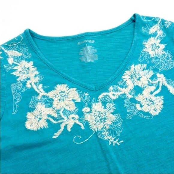 SALE Sea Blue Pearl Embroidered Beaded Floral Tee Shirt - Picture 1 of 5